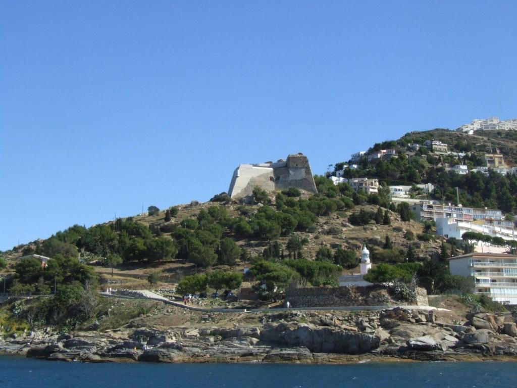 Hostal Puig Rom Ρόζες Εξωτερικό φωτογραφία