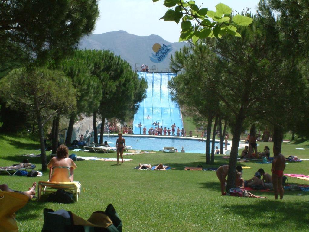 Hostal Puig Rom Ρόζες Εξωτερικό φωτογραφία